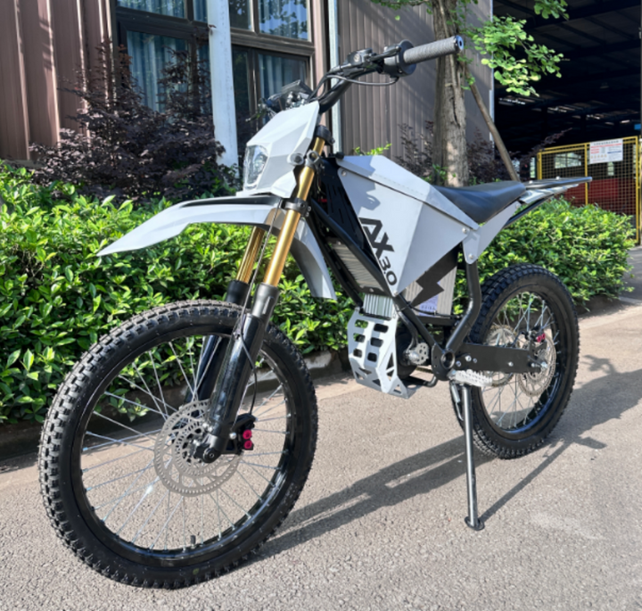 EM35 Neo 3kW 80km d'autonomie, seulement 53 kg